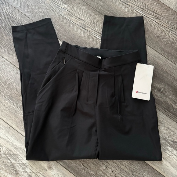 nwt lululemon essential HR trouser black - Picture 4 of 14